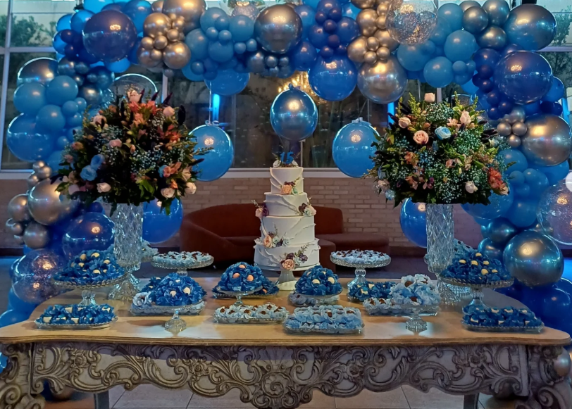 Doces finos em copinhos
